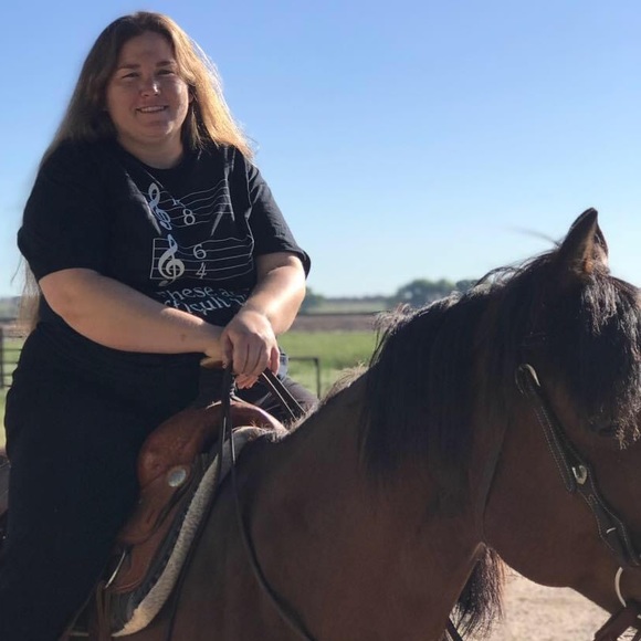 Meet your Posher, Sarah - Picture 1 of 1